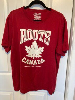 Red Roots Canada Standard Maple Leaf T-Shirt, Size XL